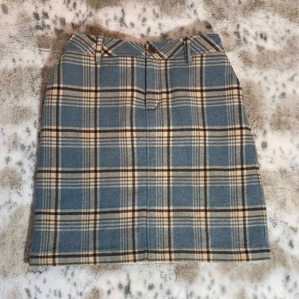 Wool skirt size 4 (100% wool)